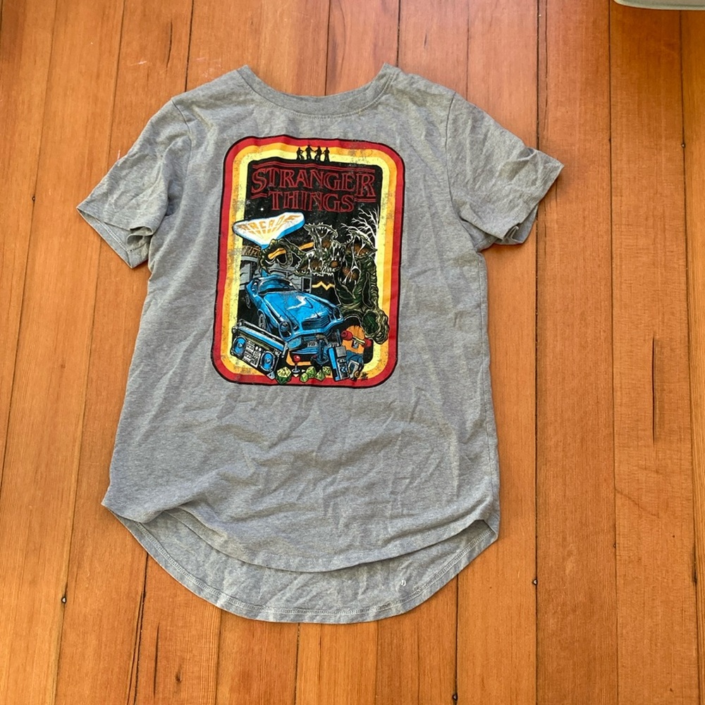 Stranger things shirt!